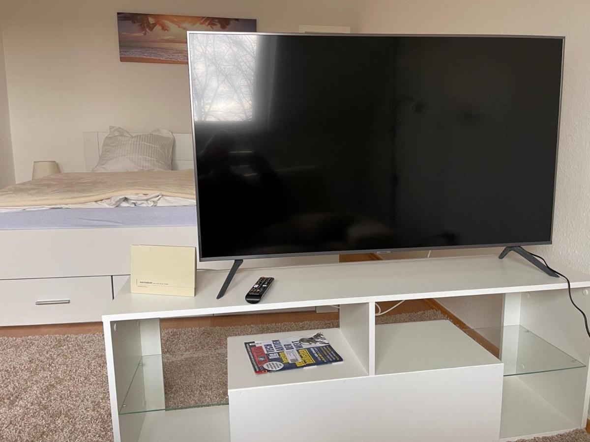 1,5 Zimmer Apartment, 38,5 Qm, Multimedia Tv, Uni, Hbf Duisburgo Exterior foto